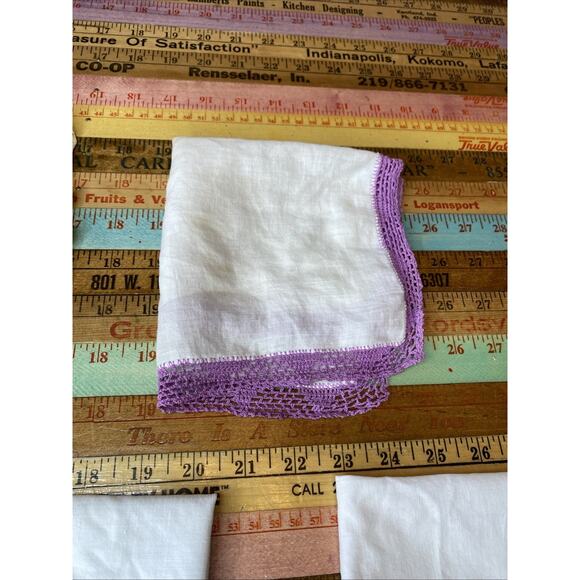 Embroidered Cotton Dinner Napkins Table Linens VINTAGE Crochet Lot Of 8 - Picture 9 of 9
